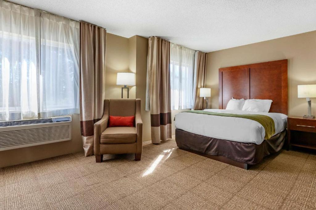 Comfort Inn Rhinelander Екстер'єр фото
